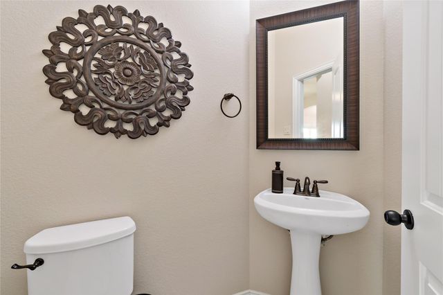 1415 Nacogdoches Valley Drive, League City, TX 77573