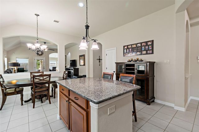 1415 Nacogdoches Valley Drive, League City, TX 77573