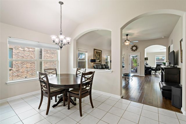 1415 Nacogdoches Valley Drive, League City, TX 77573