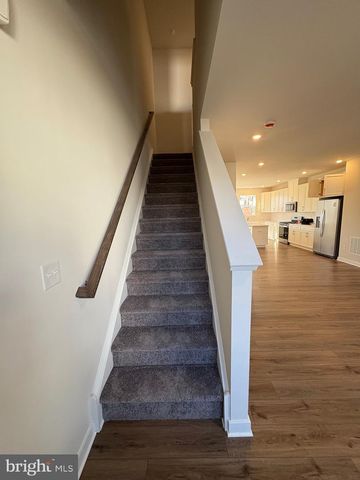 26 ANDERSON DR, Bridgeport, PA 19405