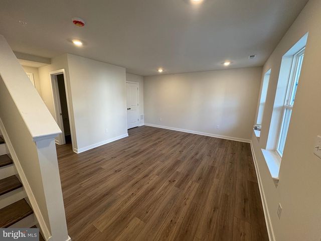 26 ANDERSON DR, Bridgeport, PA 19405