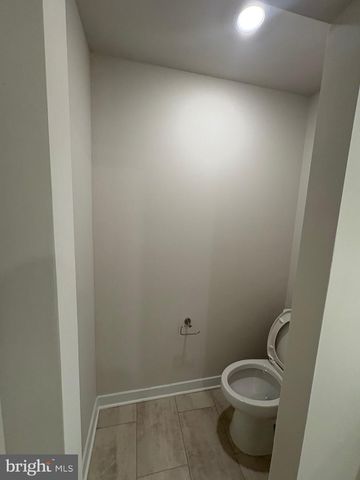 26 ANDERSON DR, Bridgeport, PA 19405