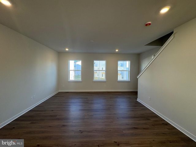 26 ANDERSON DR, Bridgeport, PA 19405