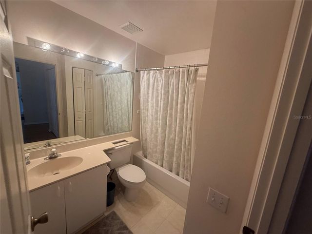 4211 CADDIE DRIVE E 202, Bradenton, FL 34203