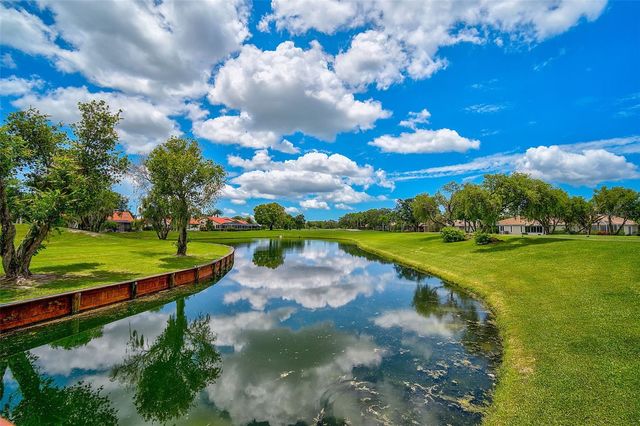 4211 CADDIE DRIVE E 202, Bradenton, FL 34203