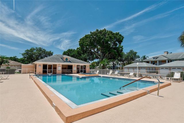 4211 CADDIE DRIVE E 202, Bradenton, FL 34203