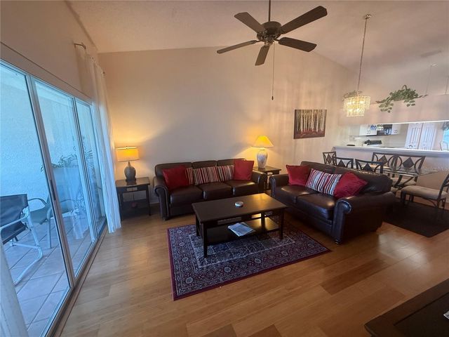 4211 CADDIE DRIVE E 202, Bradenton, FL 34203