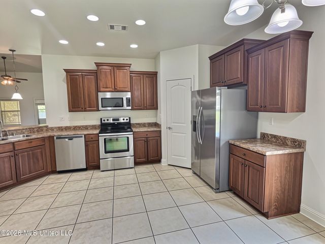 12021 Sugar Maple Drive, Vancleave, MS 39565