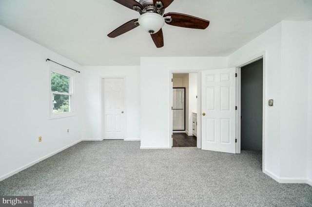425 GROVE AVE, Mohnton, PA 19540