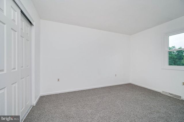 425 GROVE AVE, Mohnton, PA 19540
