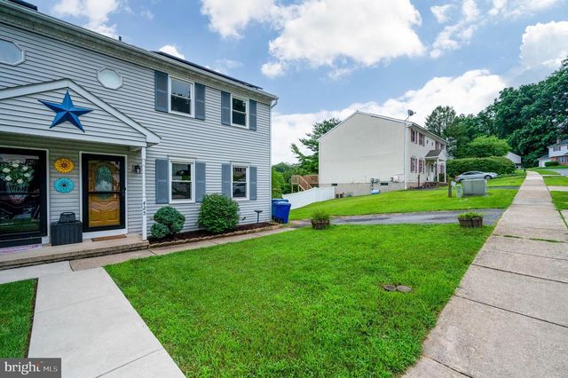 425 GROVE AVE, Mohnton, PA 19540