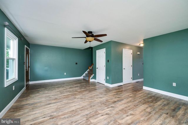425 GROVE AVE, Mohnton, PA 19540