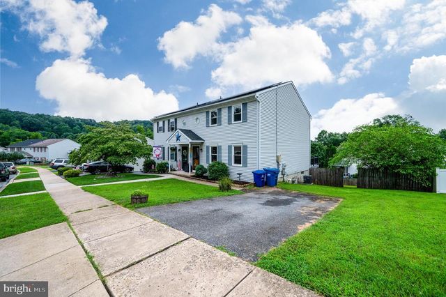 425 GROVE AVE, Mohnton, PA 19540