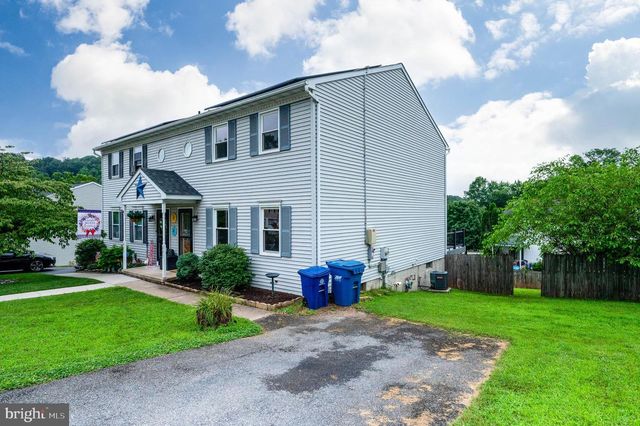 425 GROVE AVE, Mohnton, PA 19540