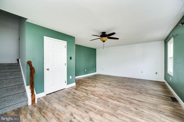 425 GROVE AVE, Mohnton, PA 19540