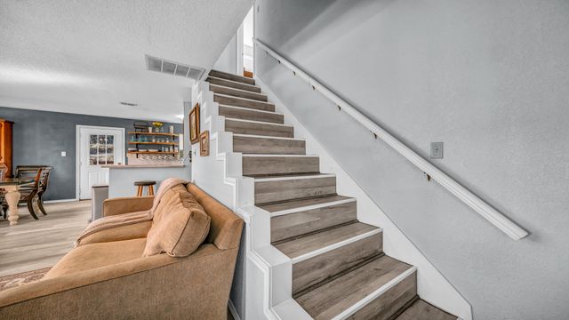 2416 S Lakeview Drive, Gordon, TX 76453
