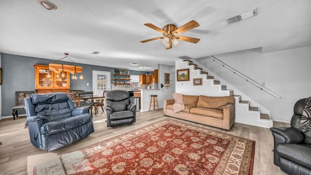 2416 S Lakeview Drive, Gordon, TX 76453