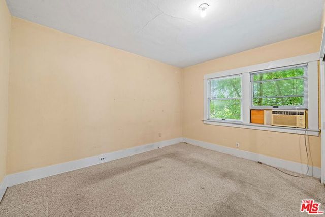 105 El Nido Avenue, Pasadena, CA 91107