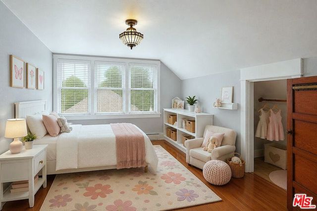 105 El Nido Avenue, Pasadena, CA 91107