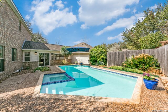 15742 Dawn Crest, San Antonio, TX 78248