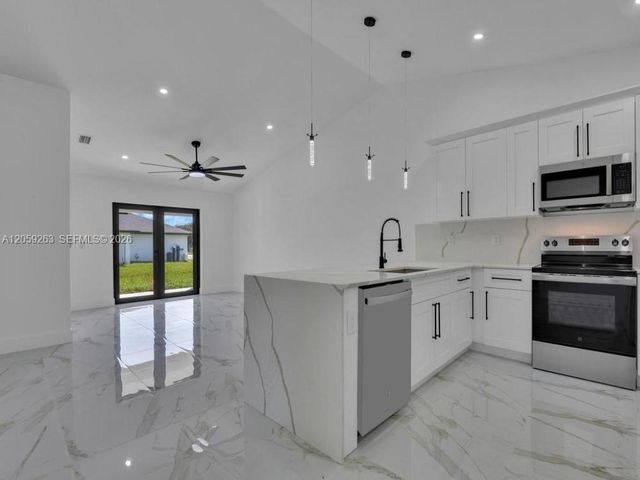 4747 13TH ST SW 4747, Lehigh Acres, FL 33973