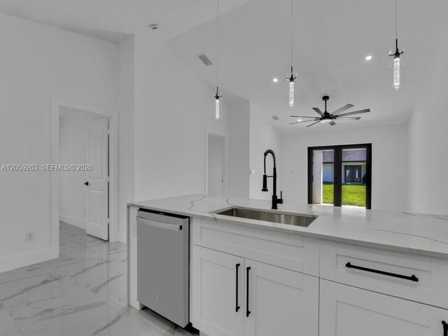 4747 13TH ST SW 4747, Lehigh Acres, FL 33973