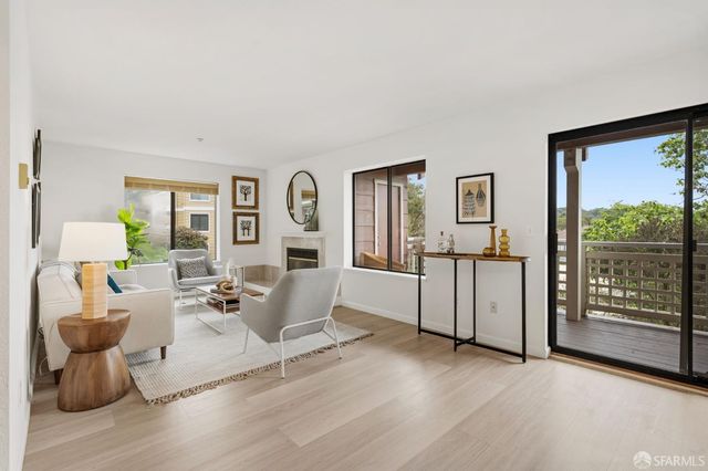 101 Oak Court, Daly City, CA 94014