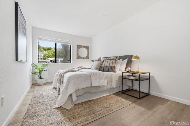101 Oak Court, Daly City, CA 94014