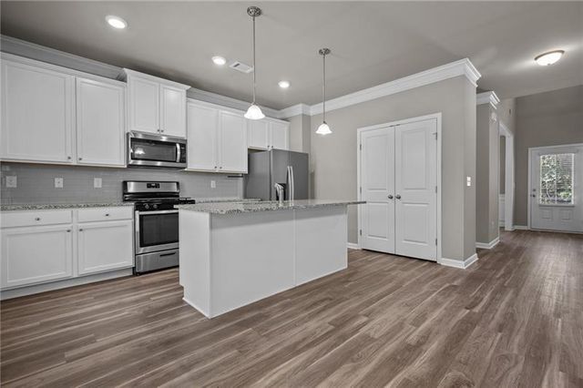 1153 Chester Way, Hoschton, GA 30548