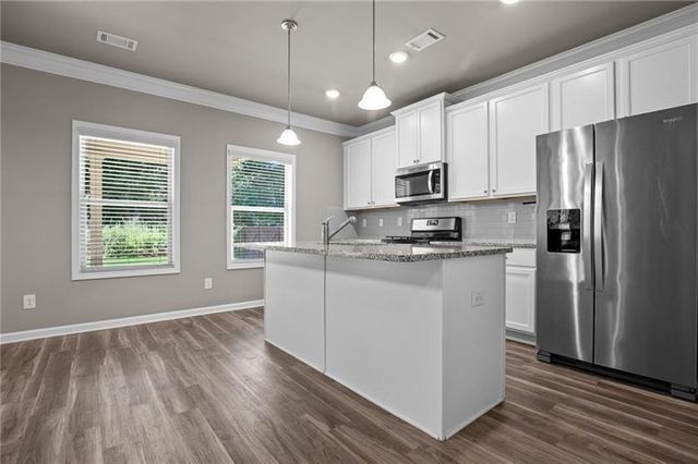 1153 Chester Way, Hoschton, GA 30548