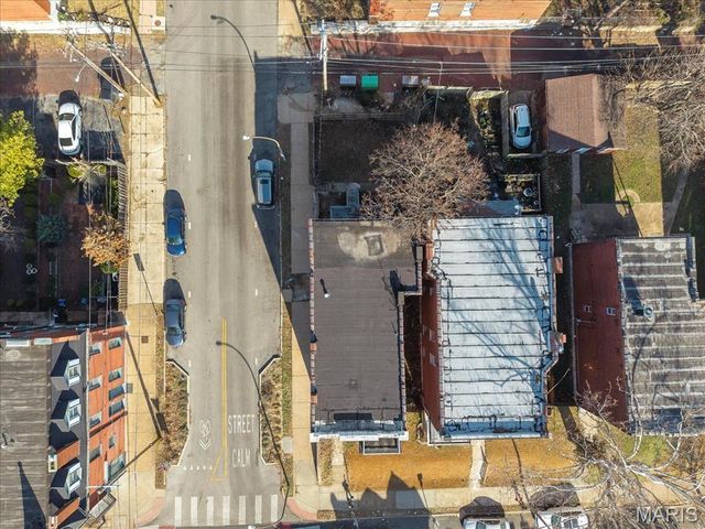 3325 Chippewa Street, St Louis, MO 63118