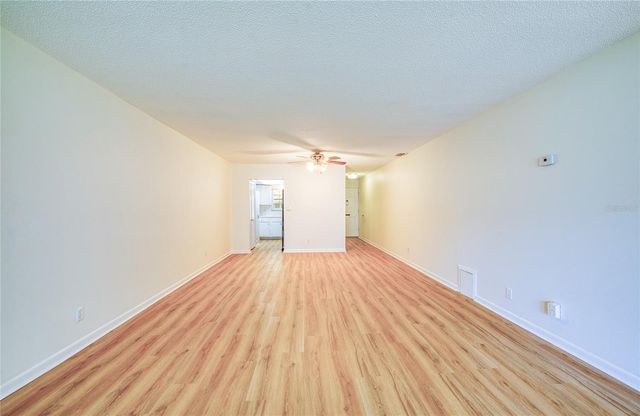 11200 102ND AVENUE 18, Seminole, FL 33778