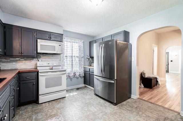 3137 Arlington Avenue, Evansville, IN 47712