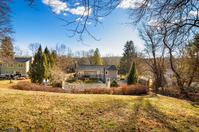 34 Brookside Ave, Mansfield Twp., NJ 07840