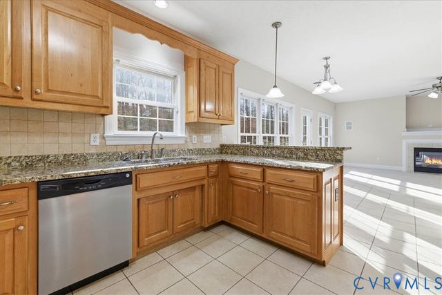 11891 Old Stage Rd, Prince George, VA 23875