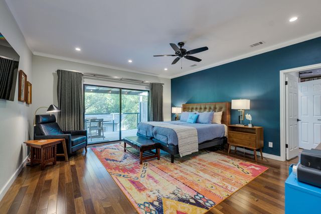 1809 Barton Hills DR, Austin, TX 78704