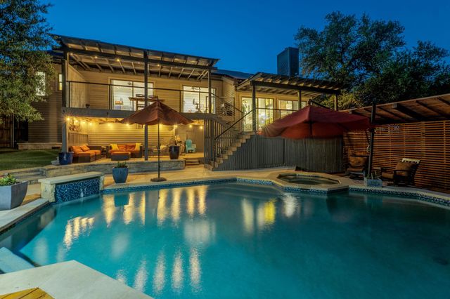 1809 Barton Hills DR, Austin, TX 78704