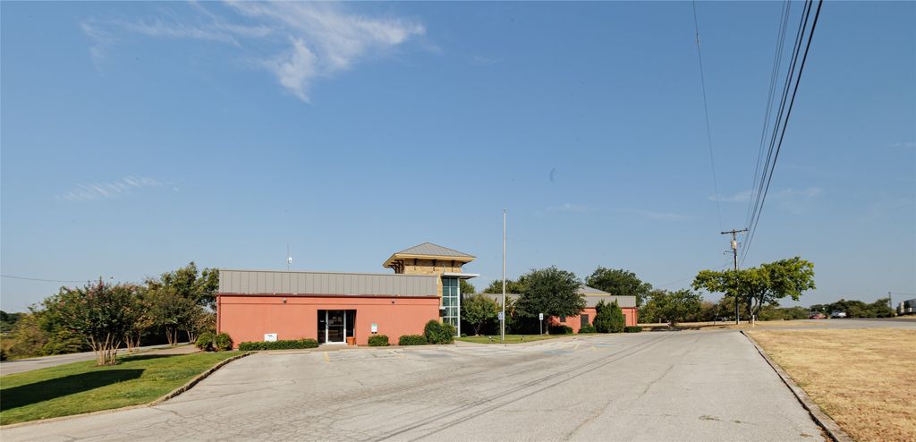 1210 S Business 287 Highway, Decatur, TX 76234 — photo 2