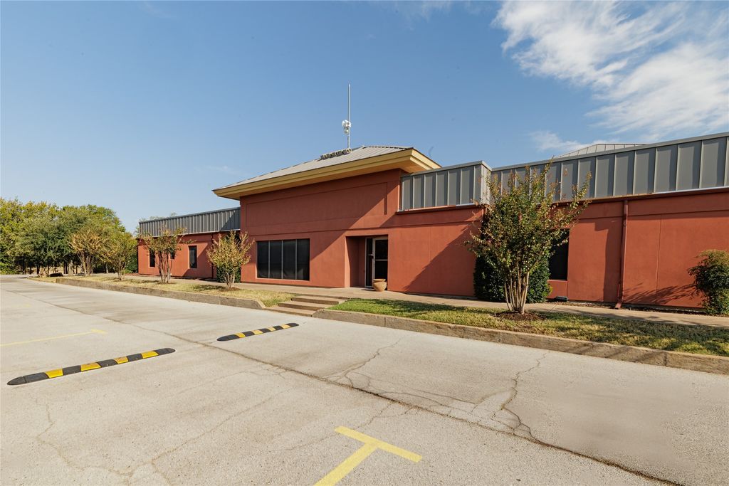 1210 S Business 287 Highway, Decatur, TX 76234 — photo 3