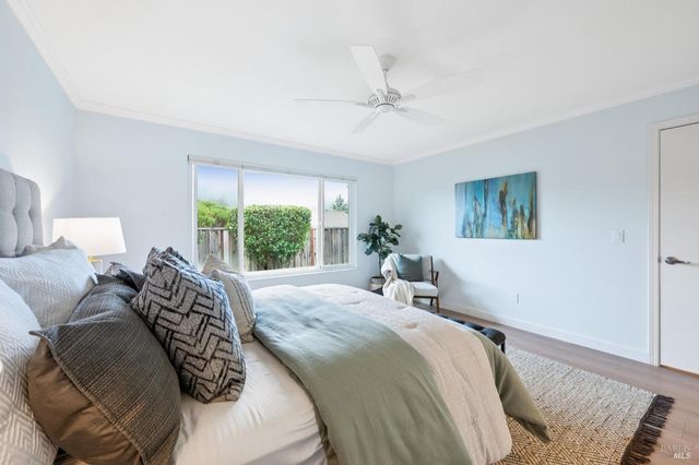 6550 Meadowridge Dr, Santa Rosa, CA 95409