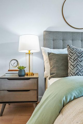 6550 Meadowridge Dr, Santa Rosa, CA 95409