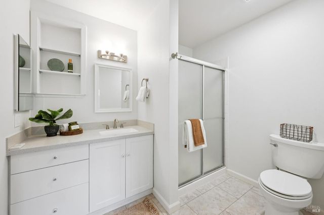 6550 Meadowridge Dr, Santa Rosa, CA 95409