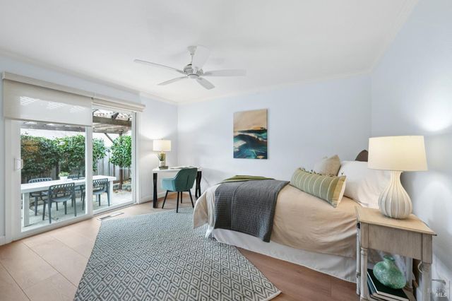 6550 Meadowridge Dr, Santa Rosa, CA 95409