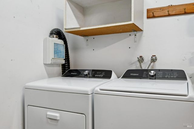 6550 Meadowridge Dr, Santa Rosa, CA 95409