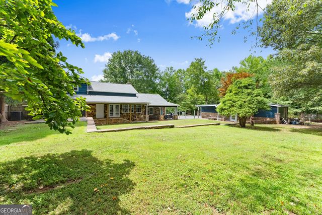 438 Dixon Drive, Cleveland, GA 30528