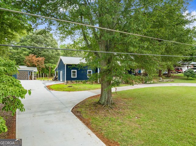 438 Dixon Drive, Cleveland, GA 30528