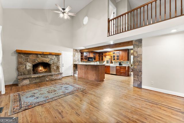 438 Dixon Drive, Cleveland, GA 30528