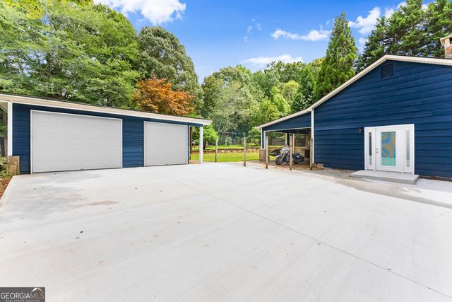 438 Dixon Drive, Cleveland, GA 30528