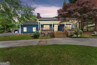 438 Dixon Drive, Cleveland, GA 30528