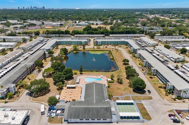 1900 58TH AVENUE N 14, St Petersburg, FL 33714